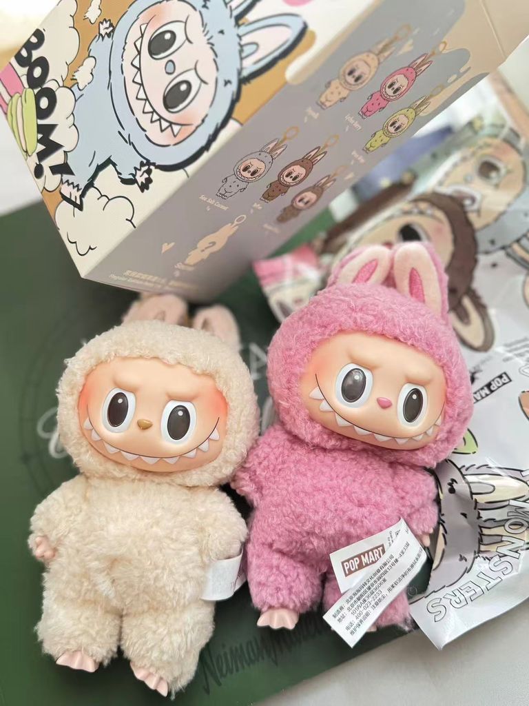 My Hunt for LABUBU in Las Vegas: A Collector's Field Report