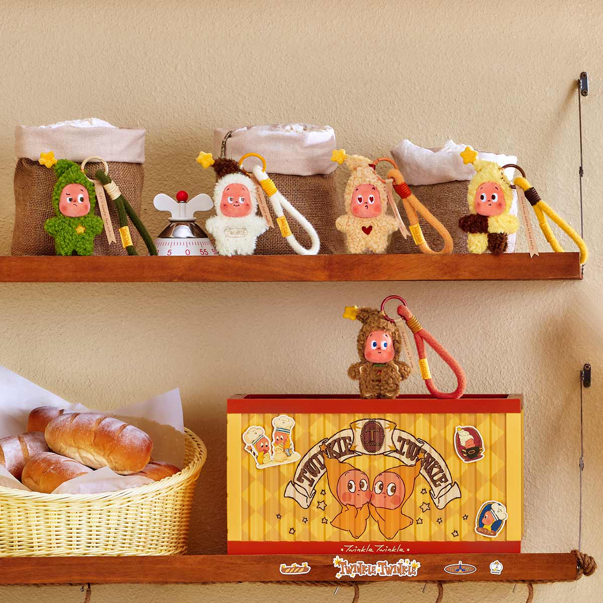 Twinkle Twinkle Delicious Moments Series Freshly Baked Biscuits Plush Pendant Blind Box