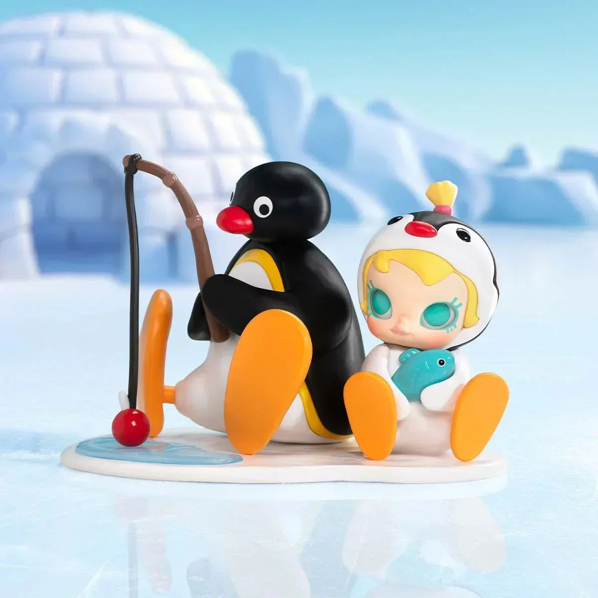 Baby Molly  PINGU Fishing Time Figure
