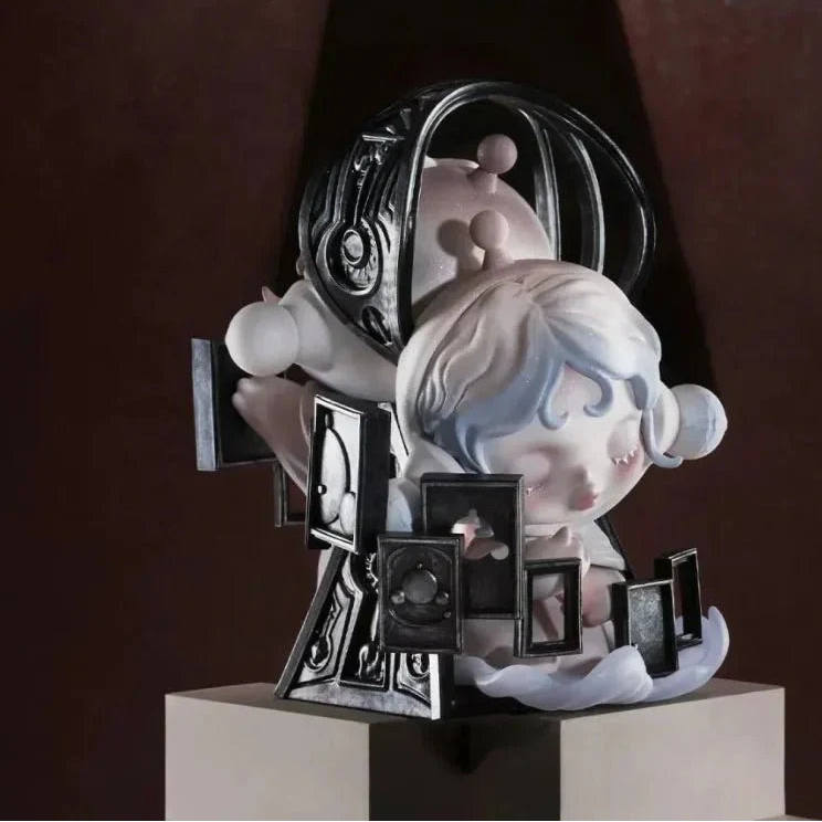 SKULLPANDA The Paradox Series Figures