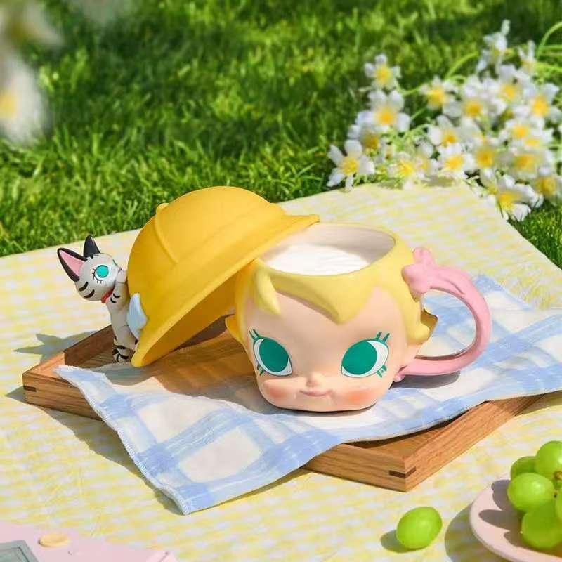 Baby Molly is full of fun big-headed ceramic cups