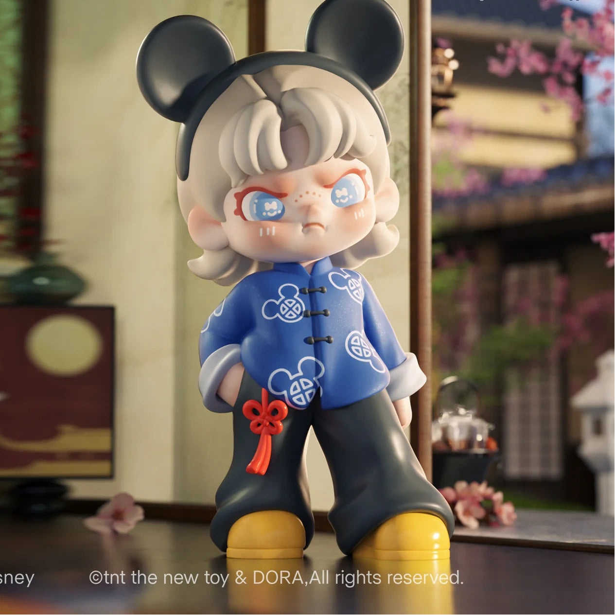 TOP TOY DISNEY DORA Loves Mickey Series Figures Blind Box